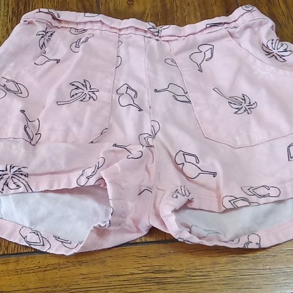 Assorted toddler bundle - Picture 2 of 8